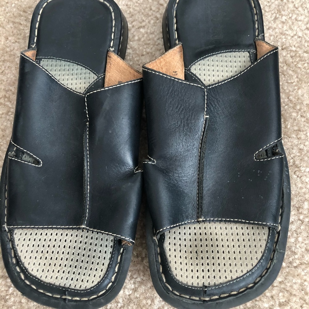 Born men’s sandals